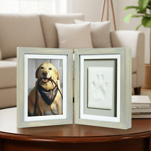 Double cadre gris photo avec empreinte de patte en plâtre - La Patte Verte
