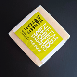 Shampoing solide antiparasitaire pour chien Neem Shield - La Patte Verte